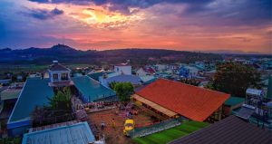 review booking phong homestay nha cua nep pleiku gia lai 4